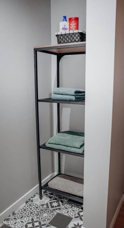 Ernée Cosy Et Moderne En Centre Ville, Fibre Haut Debit מראה חיצוני תמונה