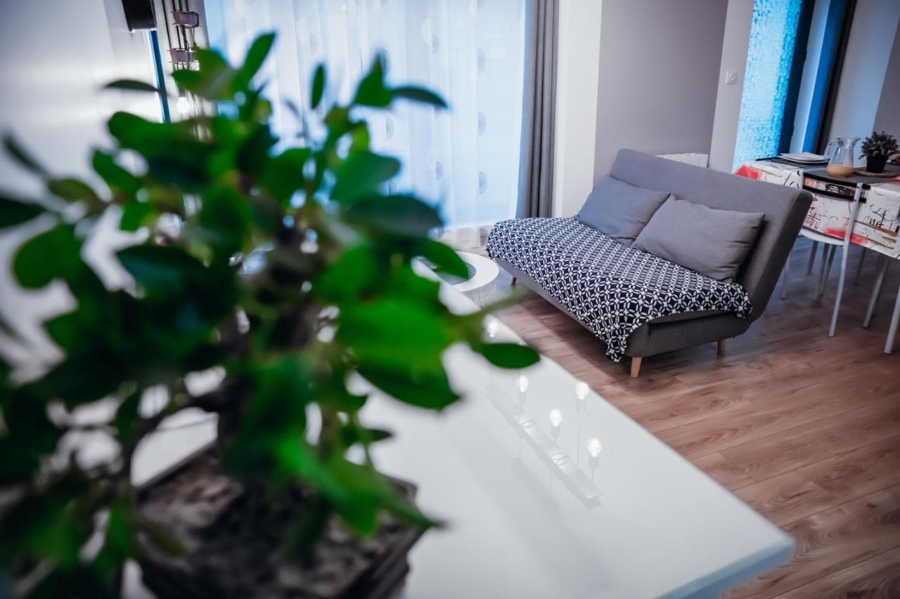 Ernée Cosy Et Moderne En Centre Ville, Fibre Haut Debit מראה חיצוני תמונה