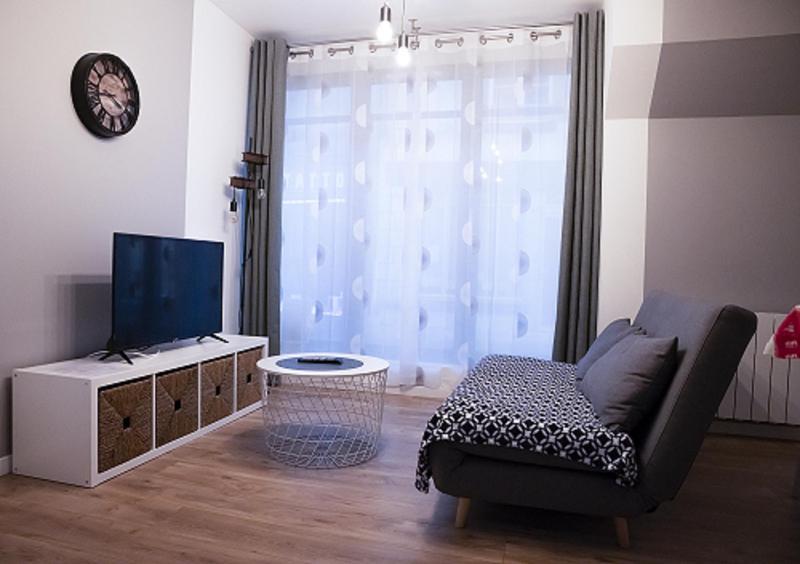 Ernée Cosy Et Moderne En Centre Ville, Fibre Haut Debit מראה חיצוני תמונה